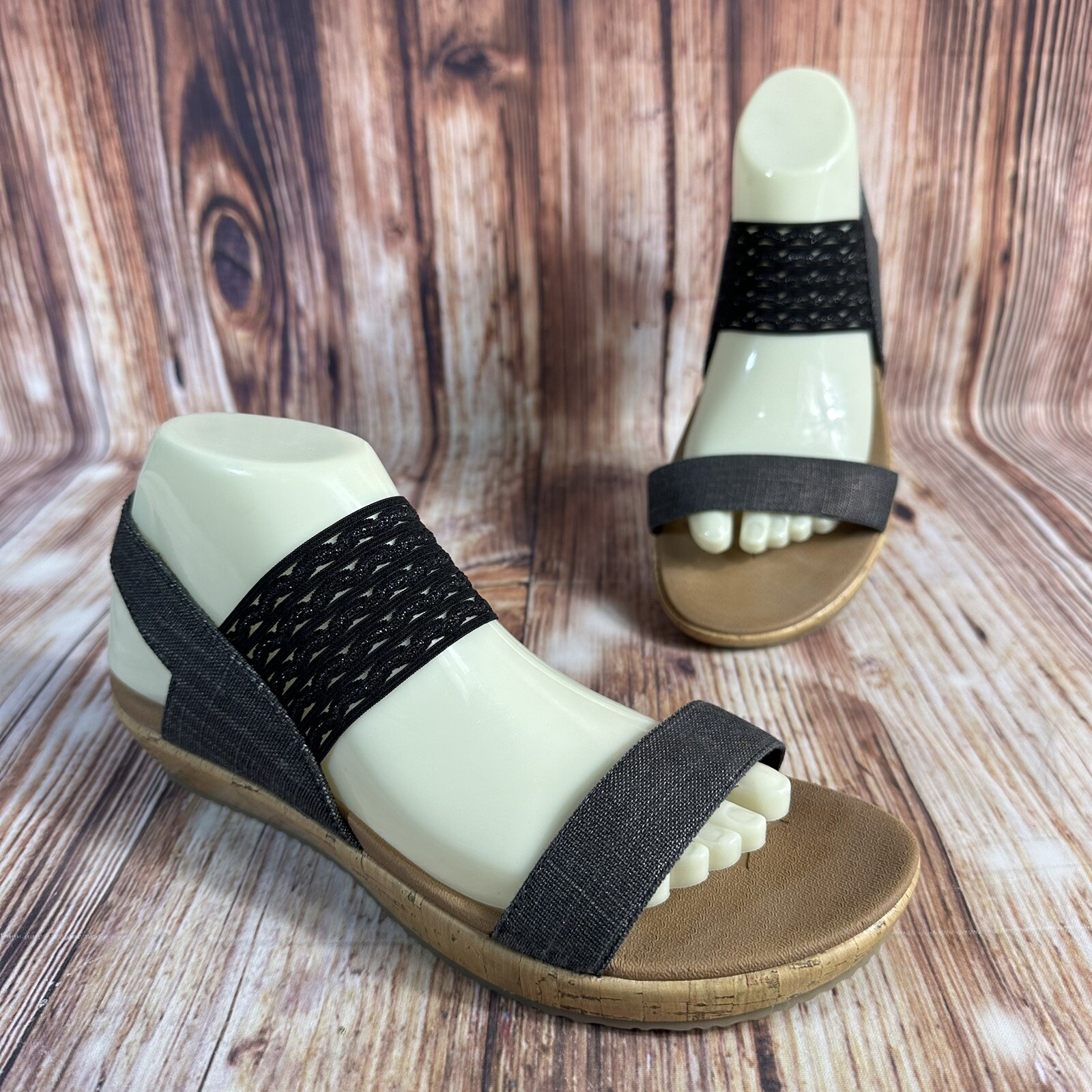 Skechers BRIE MOST WANTED Size Black Low Wedge Heel Sandals Open