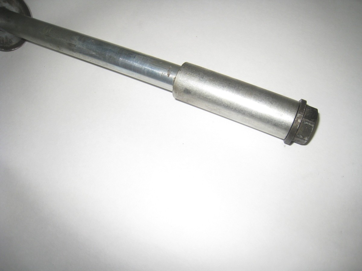 kurea 80 KAWASAKI KZ1000 REAR WHEEL AXLE | eBay