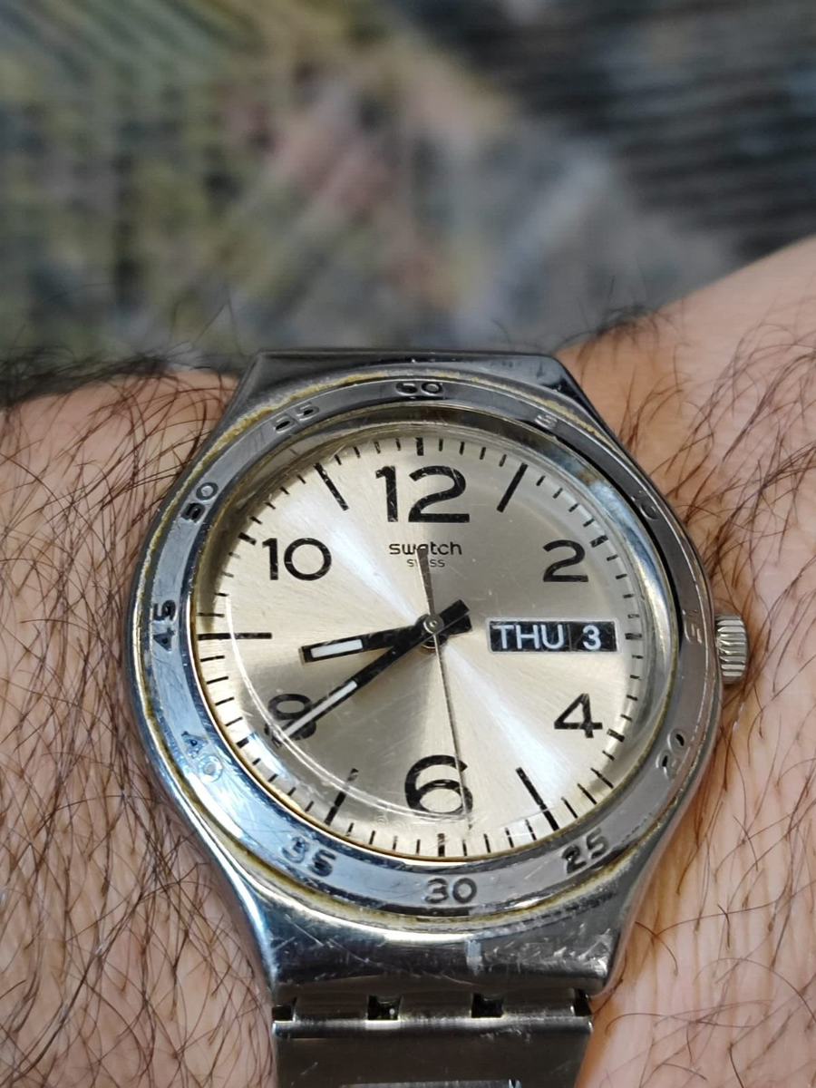 AG 2012 Swatch Men's Analog Silver Display Quartz Swiss Made Watch