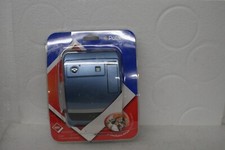 Polaroid One 600 Classic Instant Camera OLD MODEL  Carry Strap NEW in Package