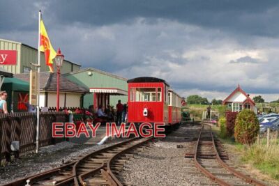 FOTO AMERTON EISENBAHN EIN BLICK IN DEN HAUPTBAHNHOF AUF DIESER SCHMALSPURBAHN