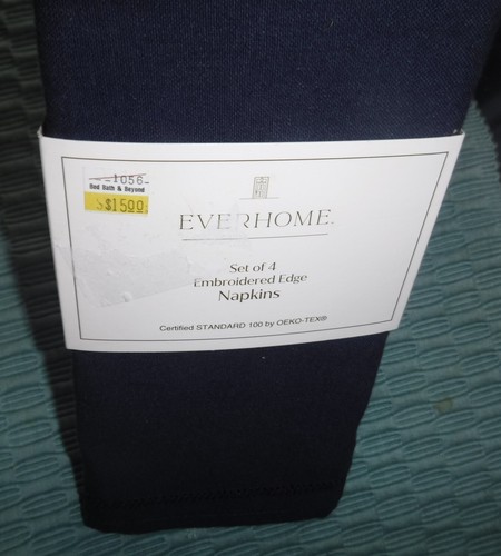 Everhome Set Of 4 Embroidered Edge Navy Blue Napkins Size 18inx18in NEW - Picture 2 of 3