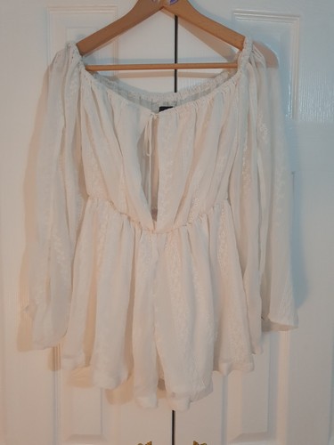 In The Style White Playsuit Size 8 - Picture 2 of 4