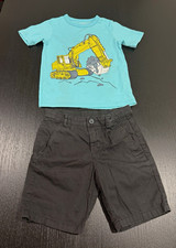 The Children's Place/H M Boys 4T 2pc Construction Graphic Tee  Black Shorts