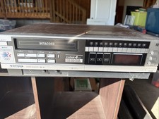 SANYO CLEAR 4 HEAD VCR 6400 BETACORD BETA II/III MACHINE RECORDER POWERS ON 1983