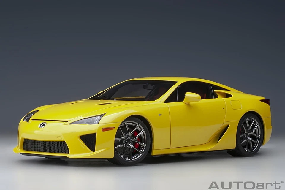 AUTOart 1/18 Lexus LFA Pearl Yellow Model Car Japan - Image 2 of 4