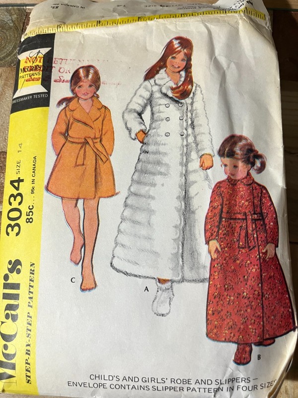 MCCALLS GIRLS PATTERN #3034-SZ 14, -BATHROBES-LONG,SHORT-CUT COMPLETE -1971