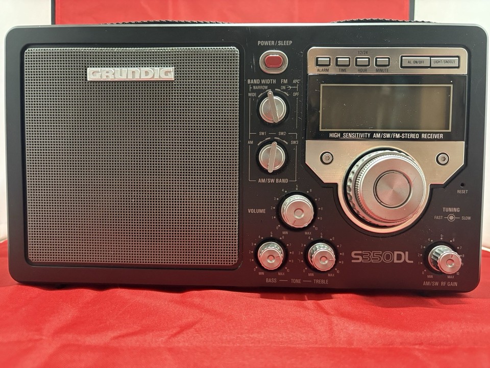 Grundig S350DL AM FM shortwave radio $50 | Electronics For Sale | Chicago, IL | Shoppok
