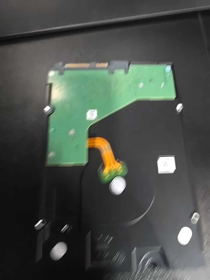 ST8000NM0075 8TB SAS For Seagate Exos 1RM212 7E8 7.2K 12Gb/s 3.5" Hard Drive - Image 2 of 4