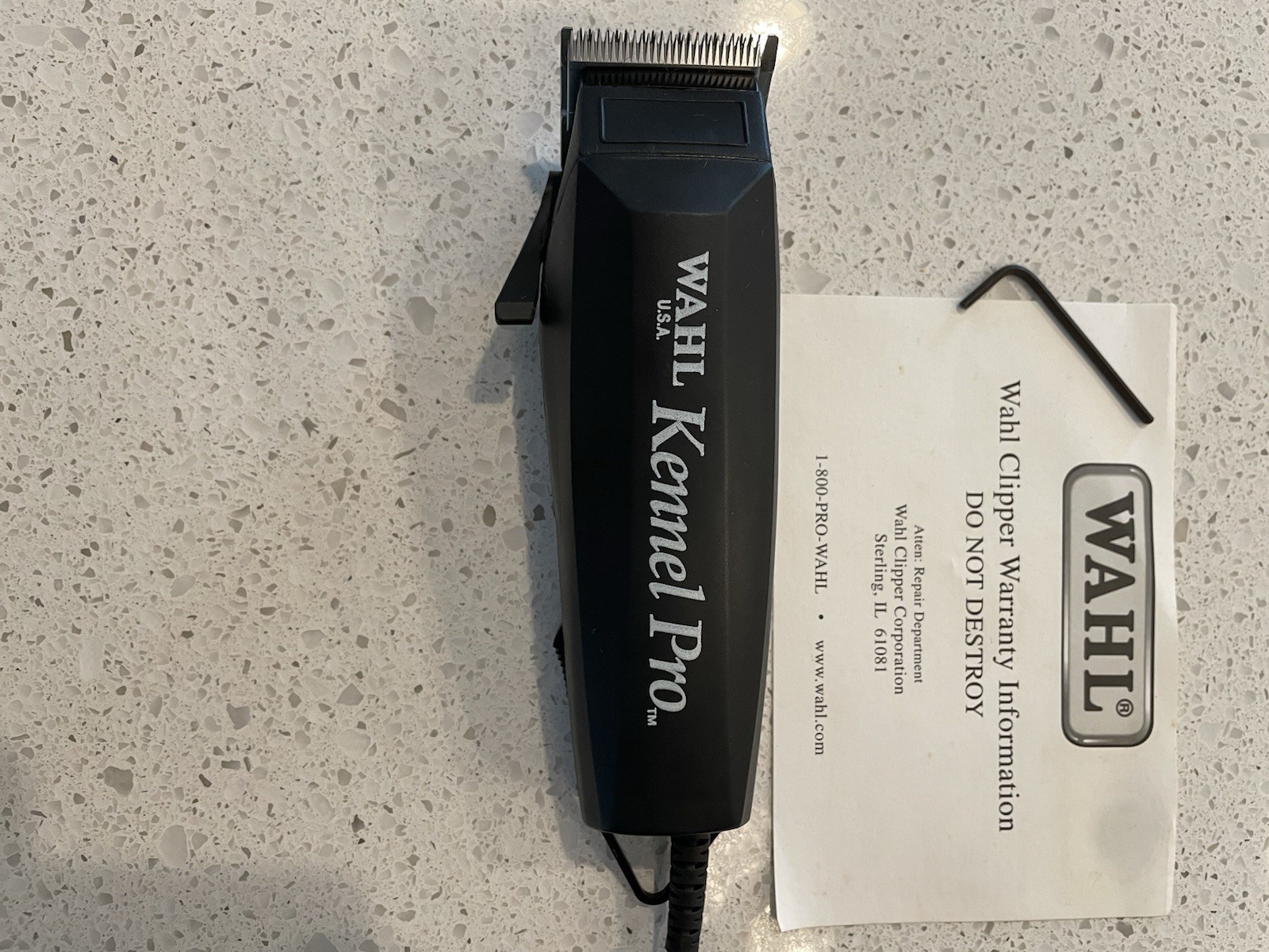 Wahl Kennel Pro 8800 Dog/Pet Clippers 8800 with Case, Guards and Razor