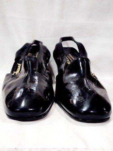 Naturalizer BLACK Patent Leather Slingback Heel 834N44 Pump Gold Chain 7 B New - Picture 3 of 22