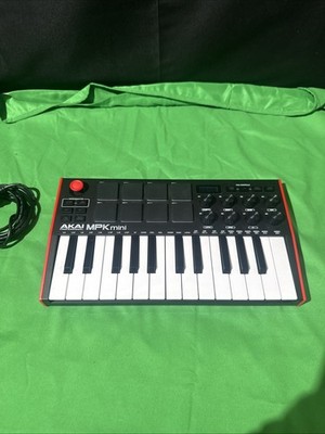 Akai Professional MPK Mini Keyboard Controller (HPB018408)