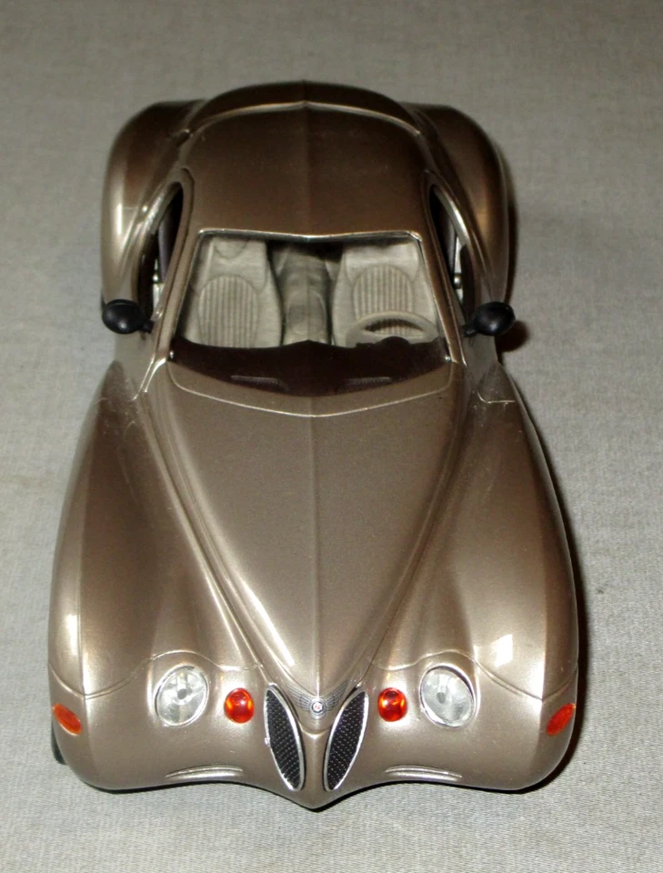 1995-CHRYSLER ATLANTIC CONCEPT DREAM CAR- 1:18- GUILOY- DIECAST-EXC- 10" - Image 3 of 4