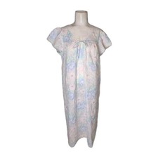 Vintage Komar Seersucker Floral Nightgown M Cottagecore Lightweight Feminine USA