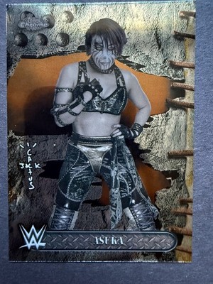 Asuka 2025 Topps Chrome WWE x Cactus Jack Base #21