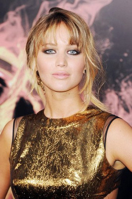 Jennifer Lawrence Striking Pose In Gold Dress 24X36 Poster | eBay Jennifer Lawrence Striking Pose In Gold Dress 24X36 Poster | eBay