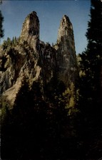 Cathedral Spires Yosemite National Park California vintage postcard s725