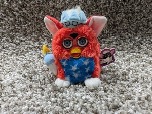 アメリカ限定の「PATRIOTIC FURBY」（自由の女神バージョン） Patriotic Furby 1999 Statue of Liberty Rare Furby Model 70-893