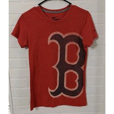 NIKE Women's Boston Red Sox Tee Shirt Size Medium