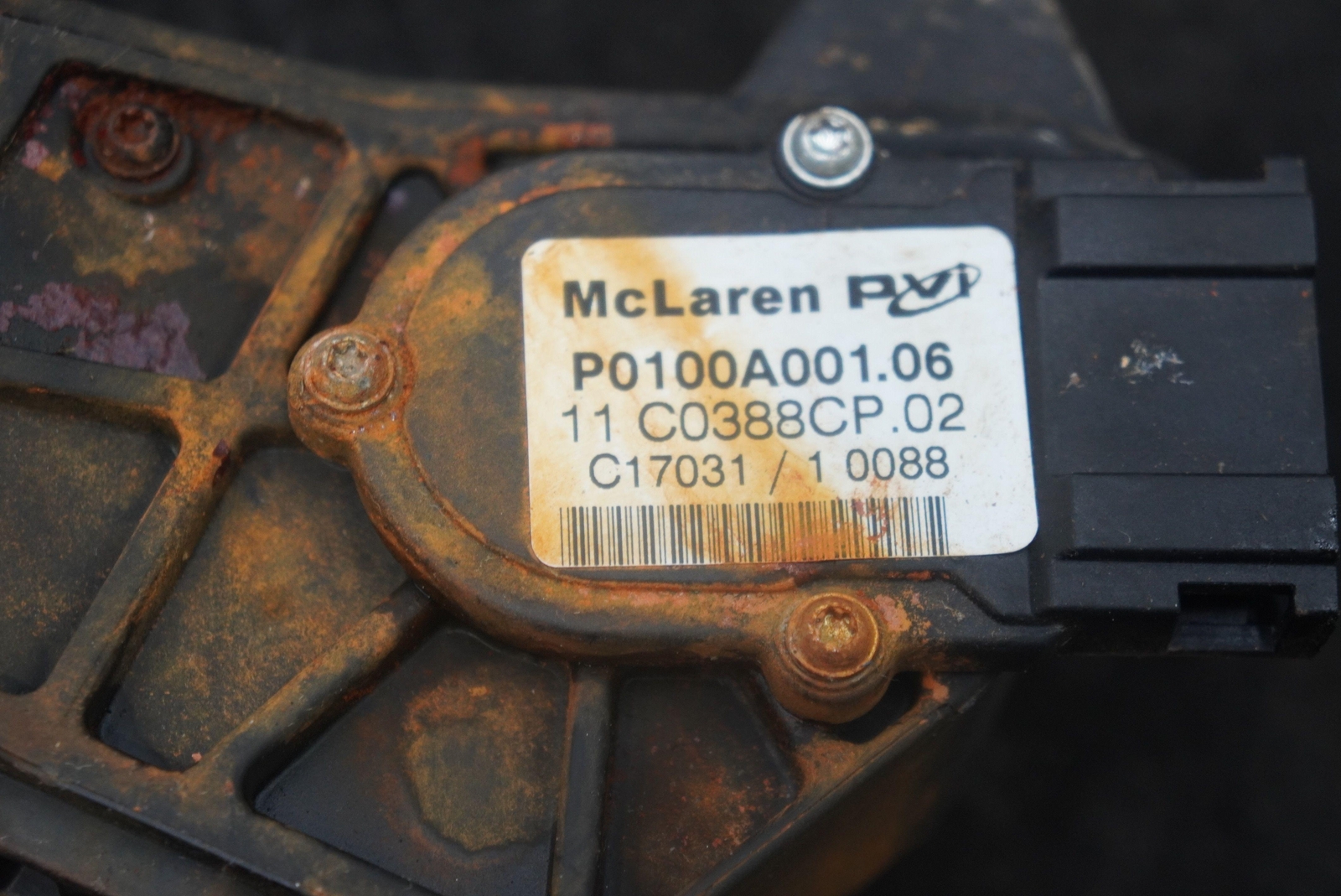 Gas Pedal Accelerator Throttle 11C0388CP OEM McLaren 720S 2018
