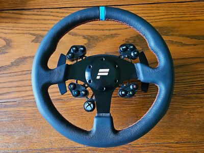 【ほぼ新品】FANATEC ClubSport Universal Hub V2 Fanatec ClubSport Universal Hub V2 (CS UH-V2) -Read