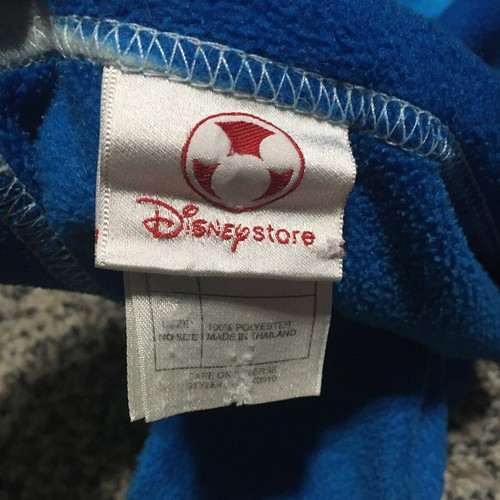The Incredibles Fleece Throw Blanket Disney Store Superheroes At Your Service - Picture 6 of 6