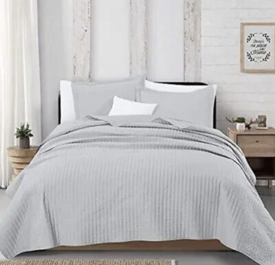 Great Bay Home 3-Piece Ruffle Skirt Quilt Set Full/Queen - Channel Stitch Bedspread With Shams, Spa Blue