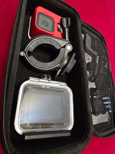 2X GoPro HERO 8 Black Go Pro Cameras Bundle + Case 2 Units Two Cameras in Total - Picture 6 of 7
