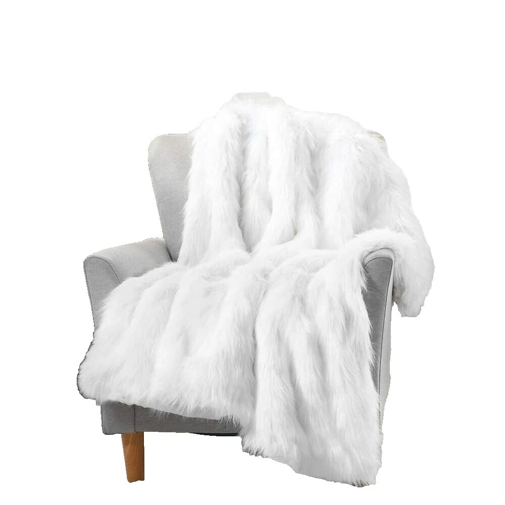 Colchas tejidas y mantas de tiro de piel sintética