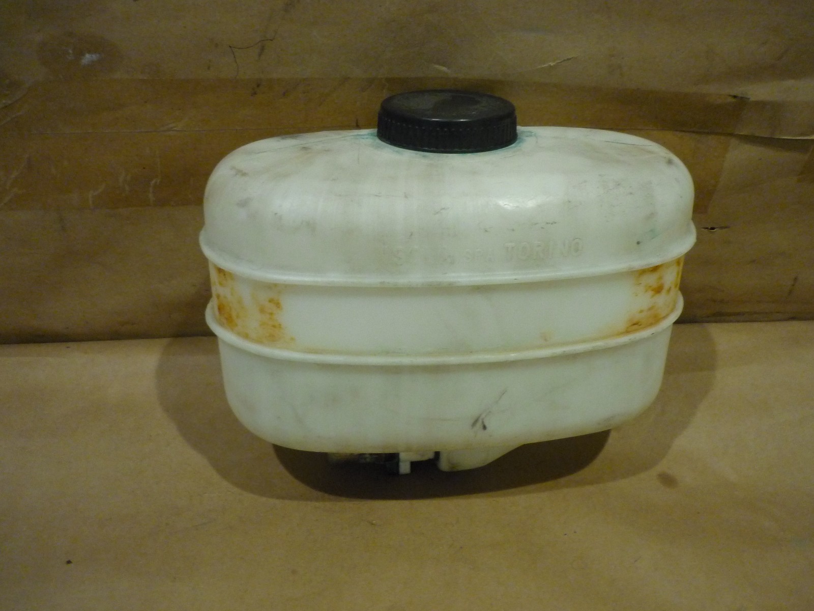 Ferrari  208,308,328 - Windshield Washer Bottle (Original) USED  - P/N 60375706