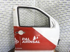 Porte avant et accessoires Nissan NAVARA