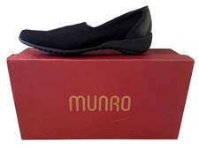 Munro Traveler Black Stretch Fabric Size 8.5 SS NWB Super Slim 4A
