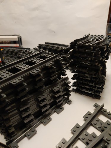 Lego City: Hochgeschwindigkeits-Personenzug 60051 mit extra Schienen - unvollständig - Bild 18 von 21