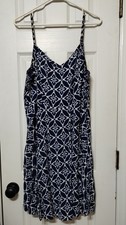Old Navy Women’s XL Navy White Geometric Sundress Sleeveless Smocked Rayon Zip