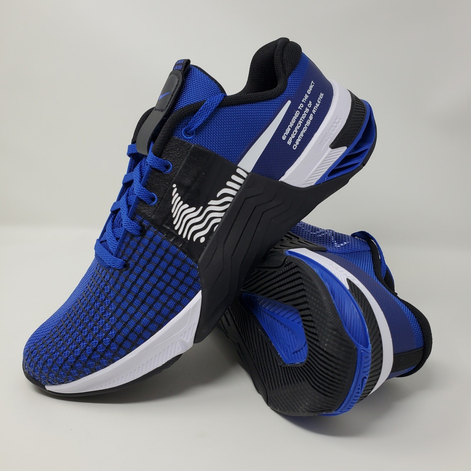 Nike Metcon 8 Men's Size 11 Old Royal Black Hyper Royal White DO9328-400