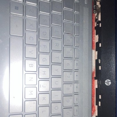 HP 14 in Silver Notebook/Laptop Windows PC with scratches and works pretty good