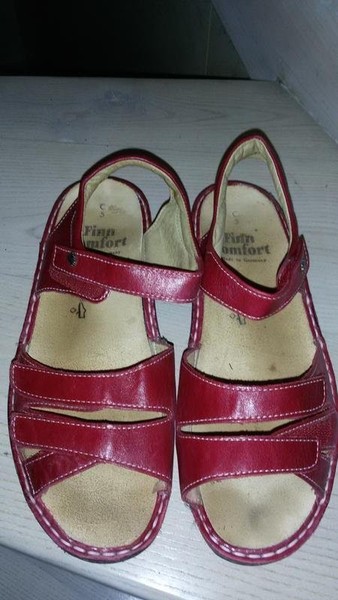 Women Finn Comfort Heels Red Leather 38.5