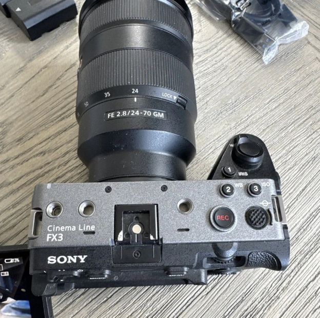 Sony Alpha ILME-FX3 Full Frame Cinema Line Camera -рlеаѕе rеаd ...
