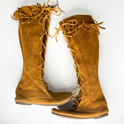 Minnetonka Womens Boots Brown Suede Fringe Knee High Moc Toe Lace Up Solid 4 M