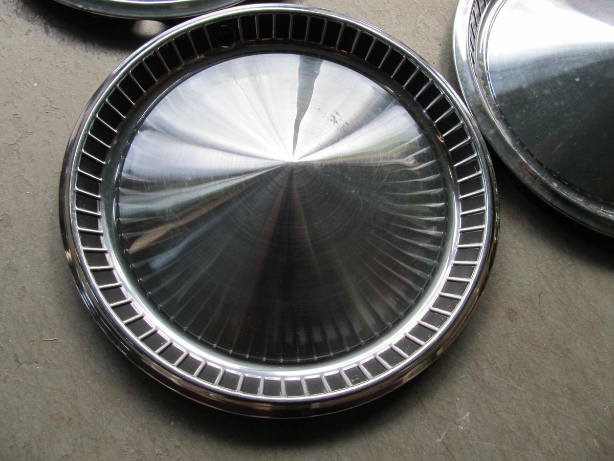 57 1957 Plymouth Fury Belvedere 14 inch Hub Cap Wheel Cover | Left