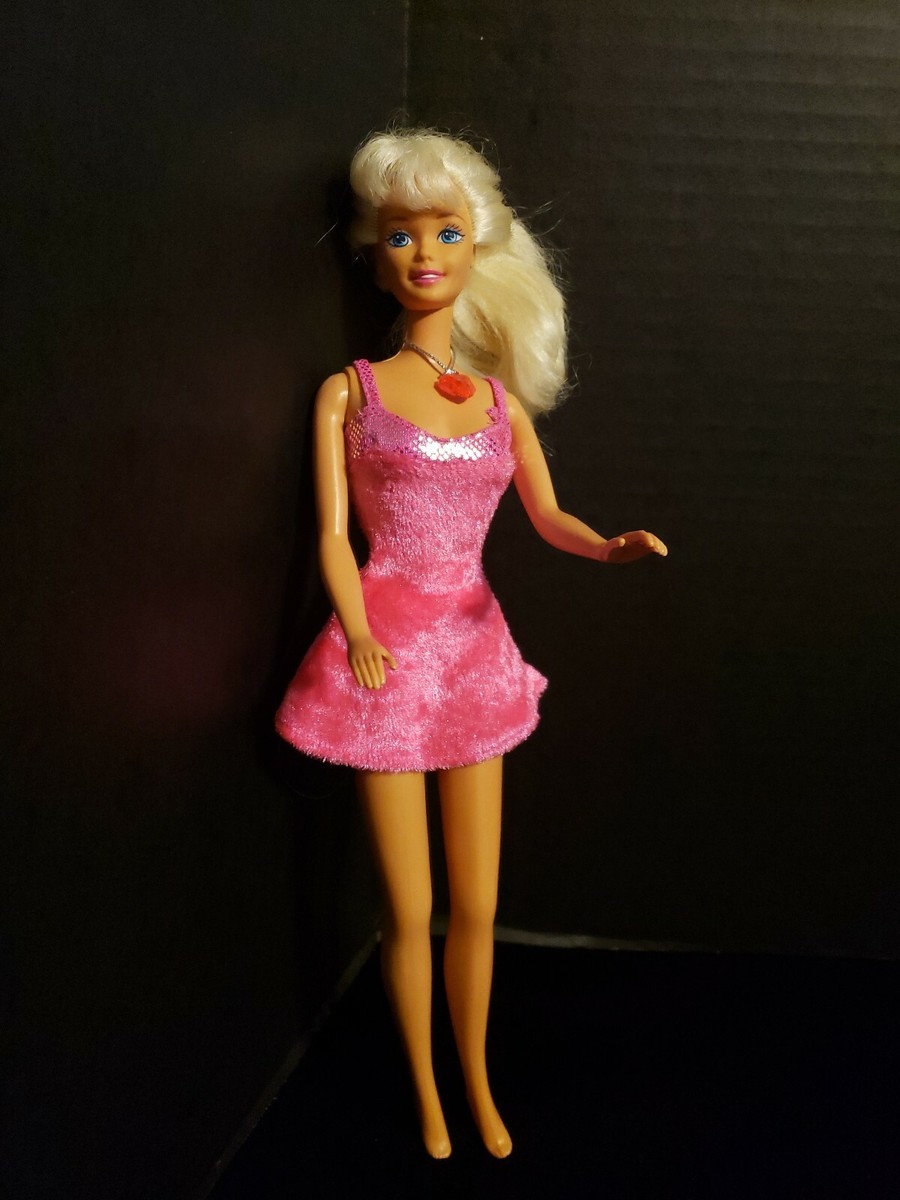 Poupée Barbie Robe de Soirée Rose- Mattel Philippines 1966 INC _ acheter dans les Années 1980 - Jeux & Jouets