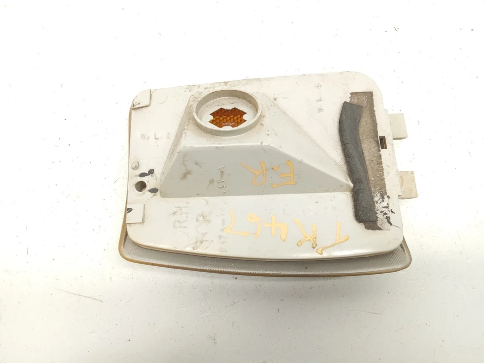 91-94 MAZDA NAVAJO LUZ INTERMITENTE LADO PASAJERO DELANTERO DERECHO OEM, 116-58240 Foto 3 de 4