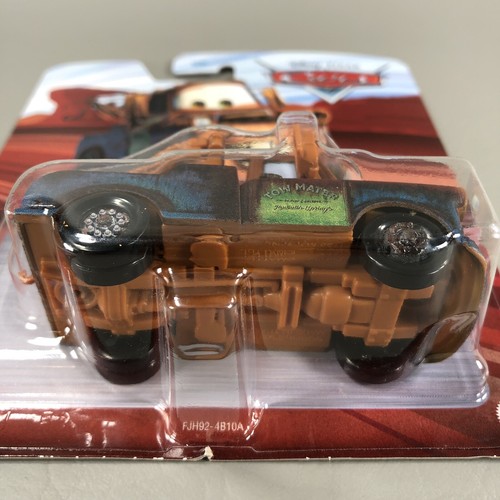2022 Disney Pixar Cars TRAINO MATER Larry The Cable Guy metallo pressofuso scala 1:55 NUOVO - Foto 6 di 8