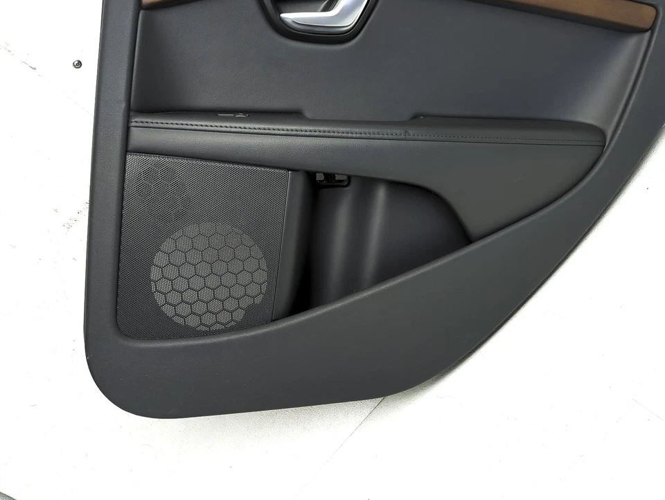 Volvo S80 2006 sedán pasajero trasero interior puerta panel moldura 30649476 Foto 3 de 4