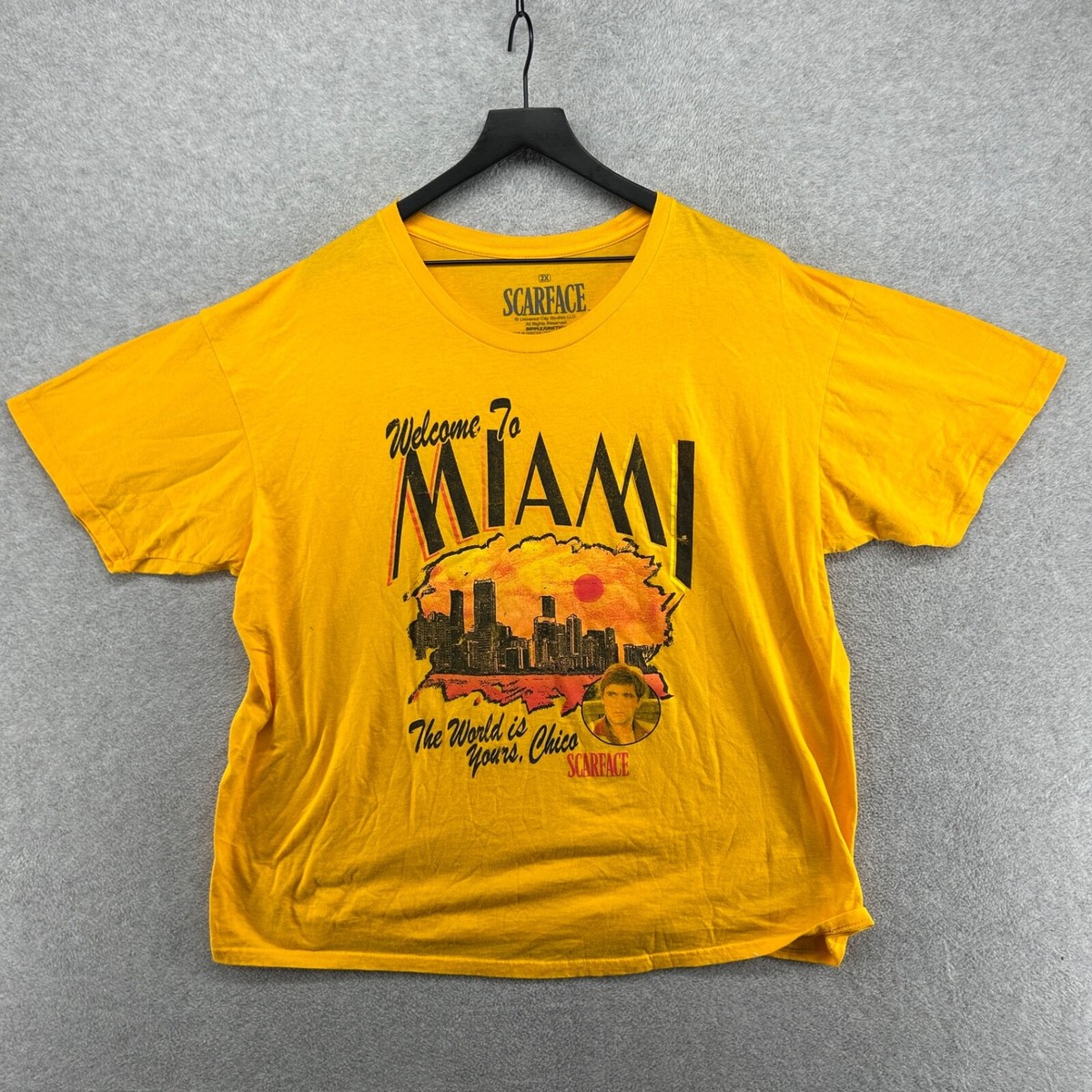 Scarface T Shirt Adult Size 2XL Yellow Short Sleeve Miami Welcome