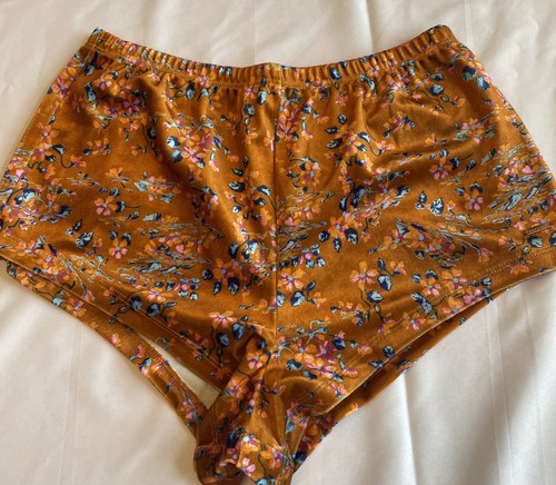 Psychedelic velvet pajamas, Distorted Bloom, Small - 第 6/7 張圖片