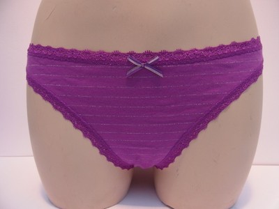 Victoria s Secret Slips String Panty Tangas Sexy little things Gr. L lila Spitze