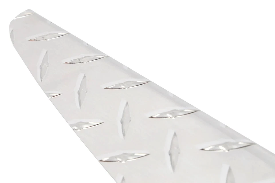 For Chevy C2500 1988-2000 Dee Zee DZ2101 Brite-Tread Tailgate Cap Foto 4 de 4