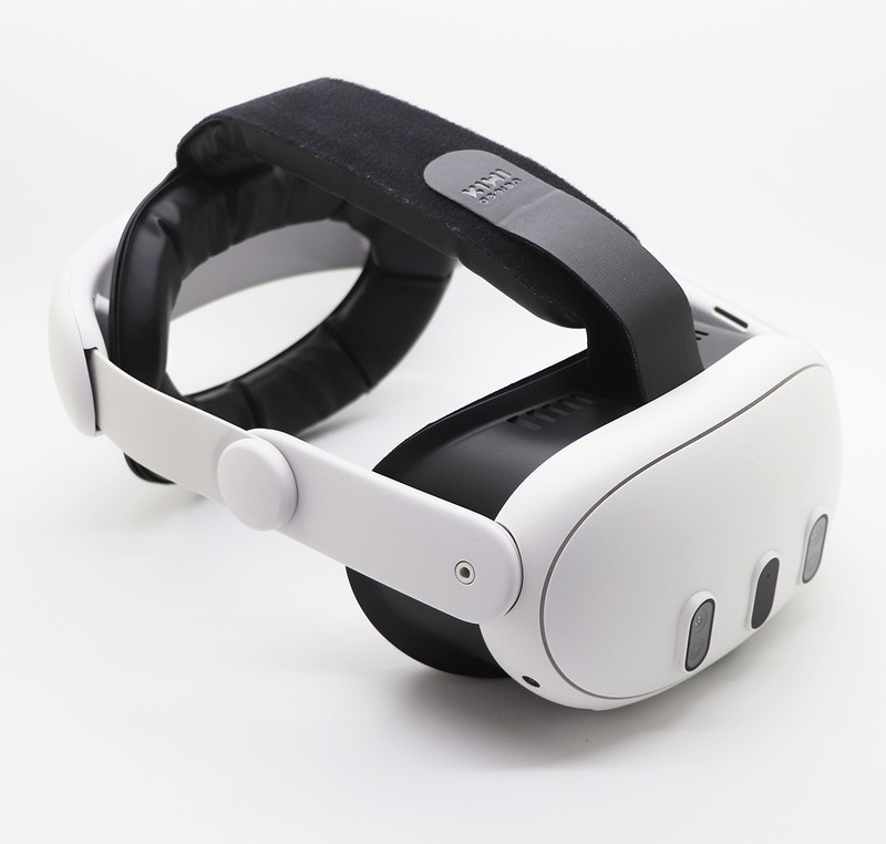 Meta Quest 3 - 512GB Headset Only + KIWI Strap & Face Pad, Excellent Condition