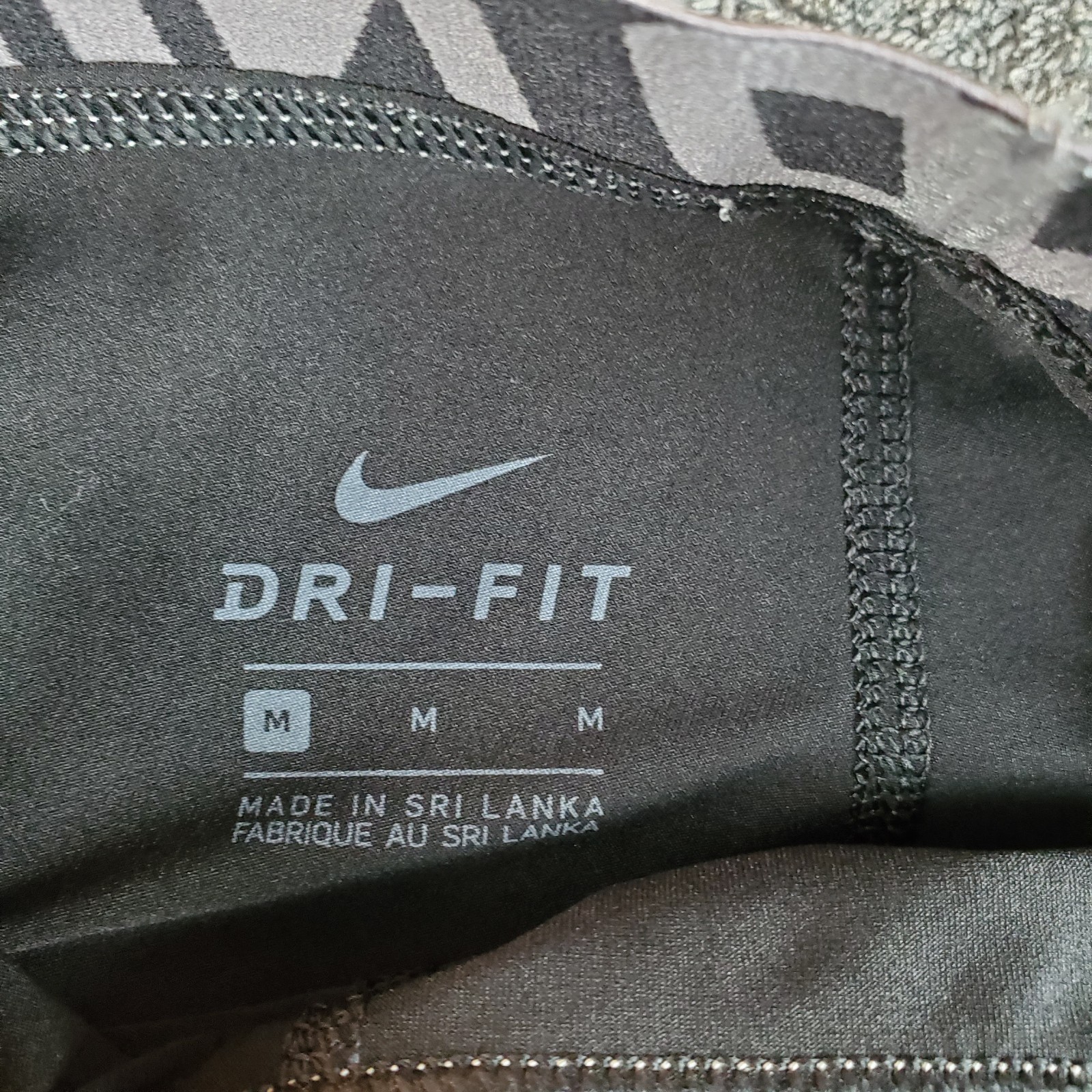 Nike Pro Tights Boys M Black Training Pants Tight Fit Gym Dri Fit BV3516-010 thumbnail 7